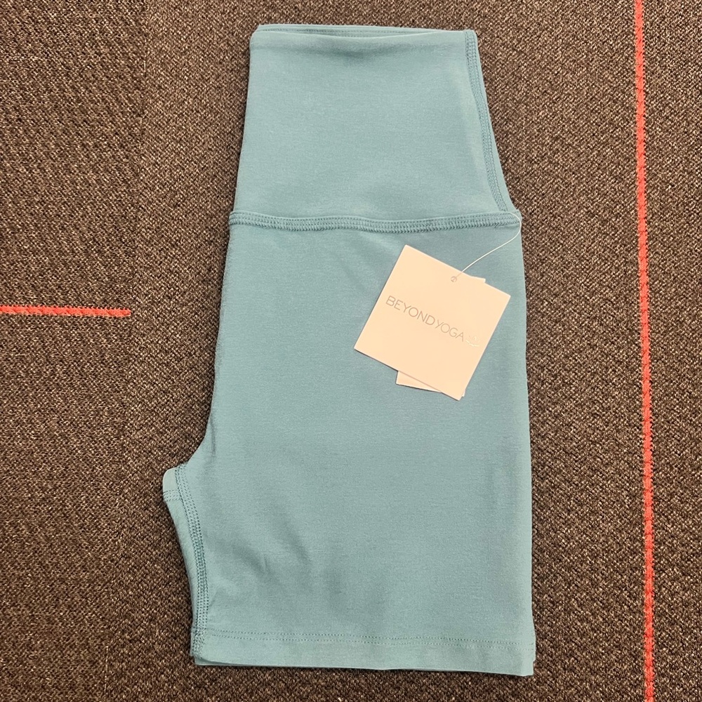 Beyond Yoga Spacedye Keep Pace 5" Biker Short